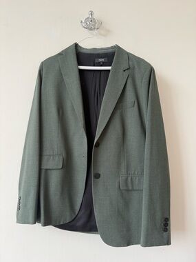 Theory women’s Olive Green wool suit